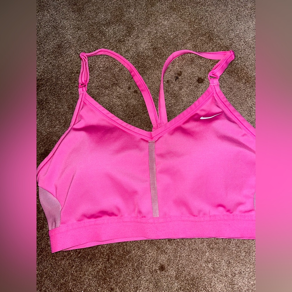 nike bra